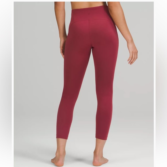 NWT LULULEMON InStill HR Tight 25” - Picture 3 of 4